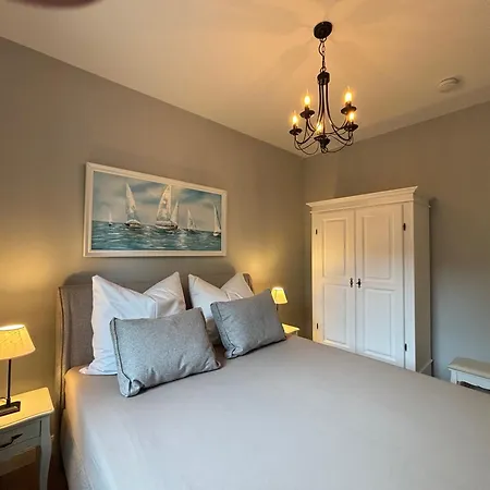 公寓 Ferienwohnung 2, Ostseevilla Seebad Ahlbeck 塞巴特黑灵斯多夫