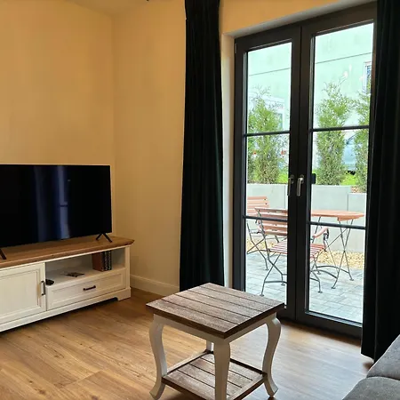 Ferienwohnung 2, Ostseevilla Seebad Ahlbeck 公寓 *